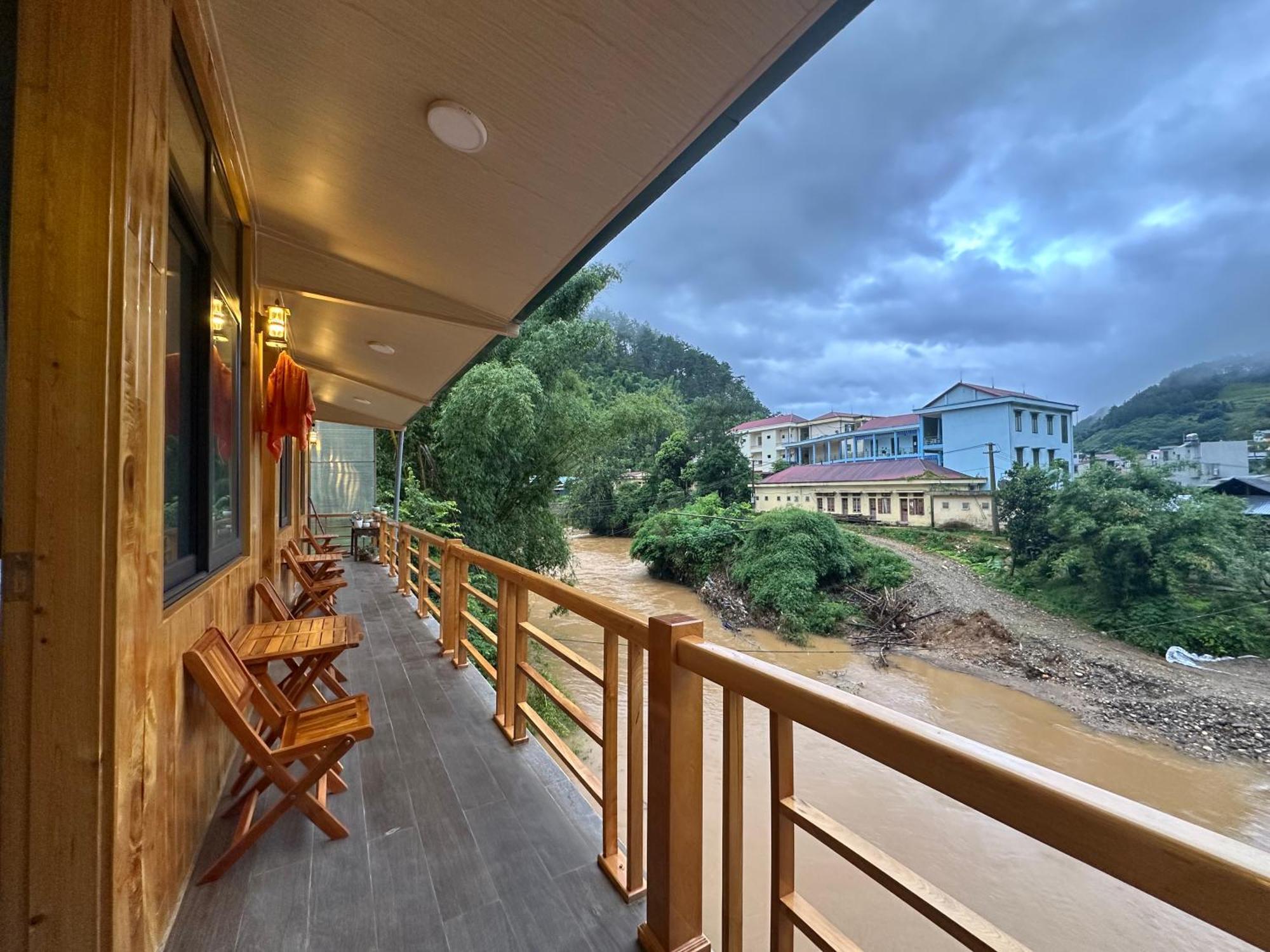 Bed and Breakfast Nha Nghi Kim Dong Mu Cang Chai Zewnętrze zdjęcie
